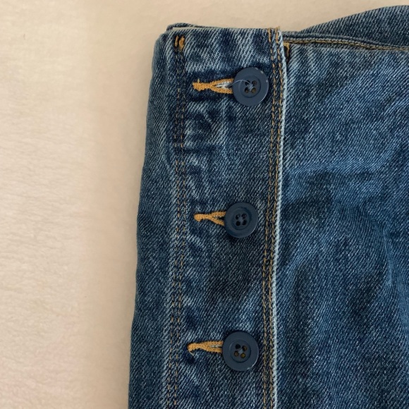 Wilfred Free Aritzia Denim Button-Front Mini Skirt - Picture 4 of 5
